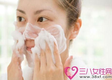 硫磺皂洗脸的好处与坏处 其副作用有哪些-www