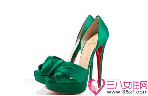 鞋子磨脚解决方法大全-www.38xf.com-三八女性