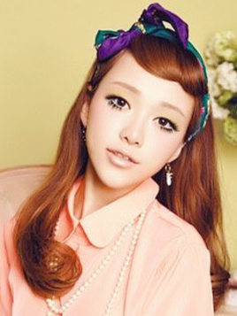夏季怎么化出甜美的复古淑女妆容 夏季怎么化出甜美的复古淑女妆容