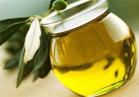 橄榄油的祛斑方法