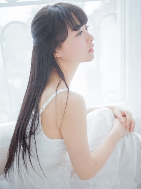 《睡在我上铺的兄弟》杜潇潇扮演者余心恬淑女发型推荐