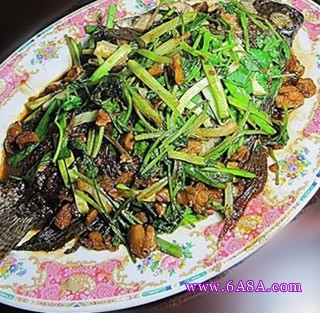 沙姜煎焗黑鲫鱼
