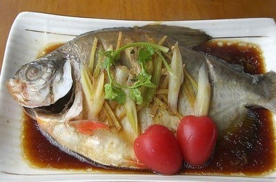 清蒸紅鯧魚
