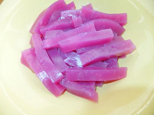紫色凉粉