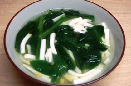 菠菜豆腐汤