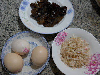虾皮黑木耳蒸鸡蛋