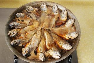 鍋貼黃花魚