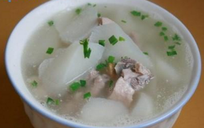 排骨萝卜汤
