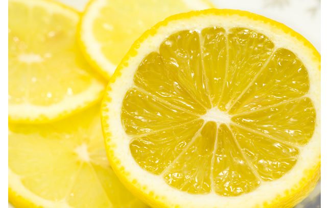 柠檬可以祛斑吗 盘点技巧与误区