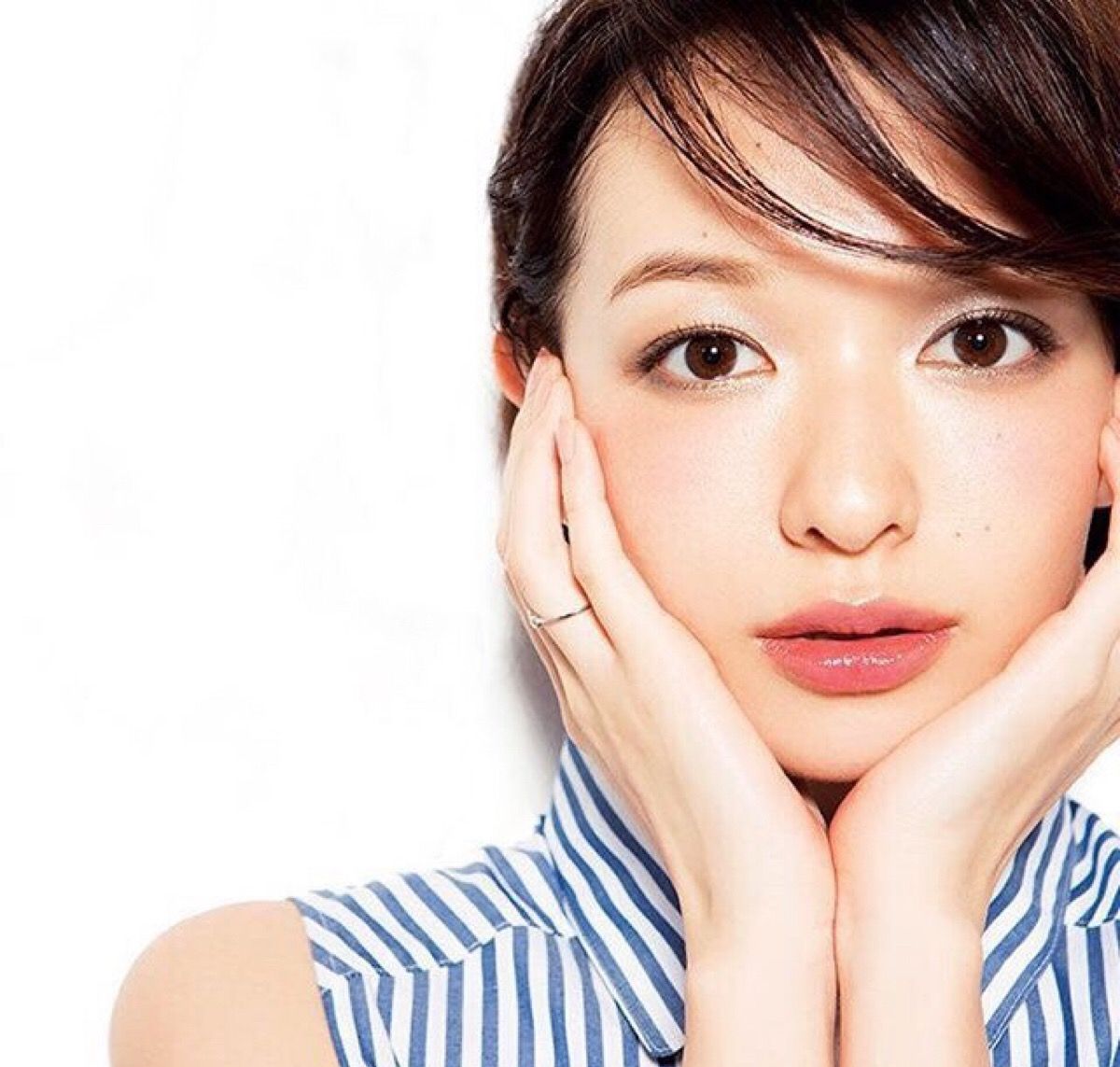 春夏少女桃花妆怎么化 学会这4种腮红画法就行了