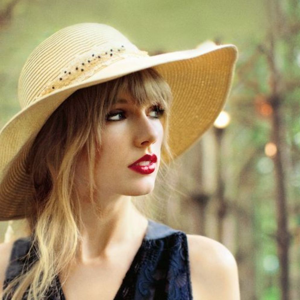 Taylor Swift性骚扰案胜诉 霸气回应获赔1美元