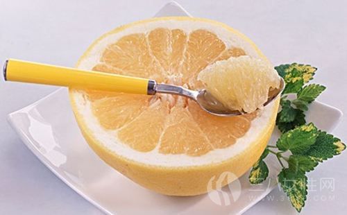 柚子皮可以怎么用 去异味还能润喉生津