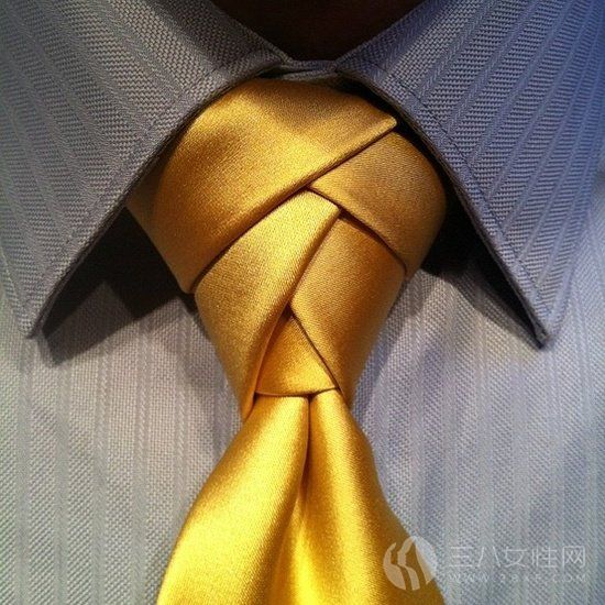 打领带