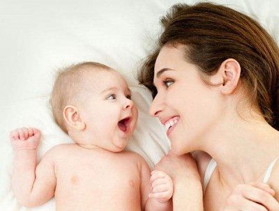 母乳喂養的好處與注意事項