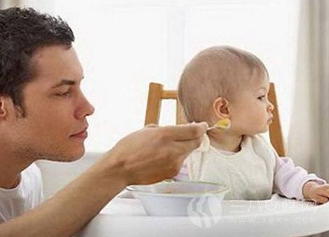 宝宝挑食怎么办 宝宝偏食的原因有哪些