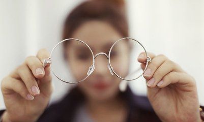 近视具有遗传性吗