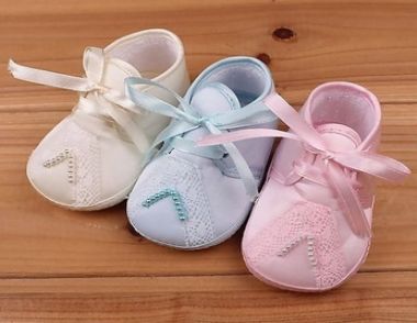寶寶學步鞋怎麼選 軟底好還是硬底好