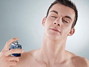 男士香水應該怎樣挑選  男士香水應該怎麼使用