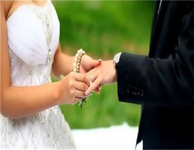 婚禮上交換戒指時要注意什麼 交換戒指放什麼背景音樂