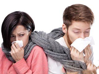 春季應該如何預防過敏性鼻炎 過敏性鼻炎是什麼原因引起的