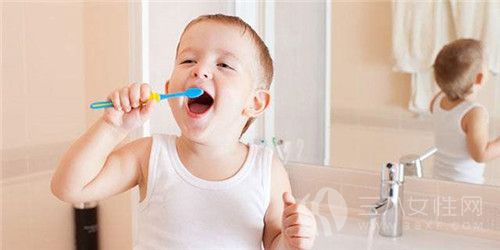 儿童牙刷怎么选.jpg
