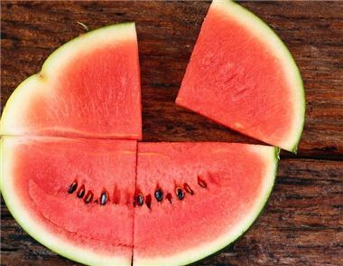 吃西瓜能減肥嗎 西瓜減肥食譜有哪些