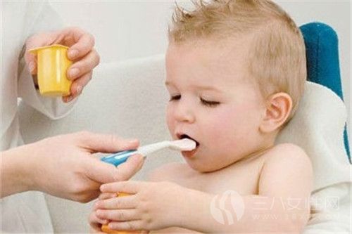 新生儿感冒能不能打疫苗.jpg