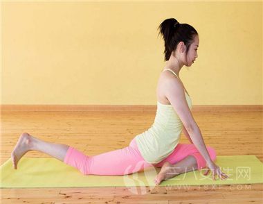 練瑜伽為什麼要光腳 練瑜伽能不能減肥1.png