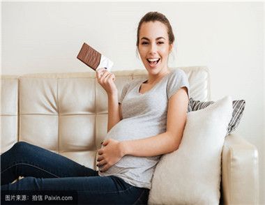 孕婦可以吃巧克力嗎 孕婦吃巧克力寶寶會黑嗎