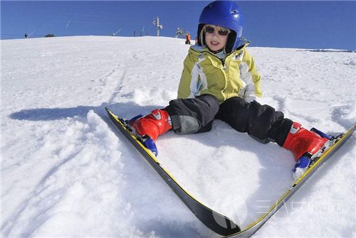 如何确保滑雪安全 滑雪有技能就不会受伤吗3.png