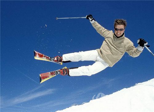 英两学生滑雪身亡是怎么回事 滑雪注意什么事项5.png