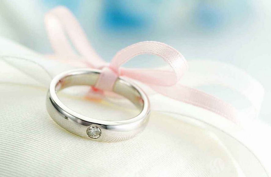 結婚戒指怎麼選擇更實惠.png
