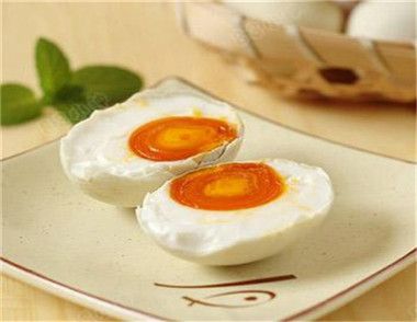 孕婦可以吃鹹鴨蛋嗎 孕婦吃鹹鴨蛋的做法