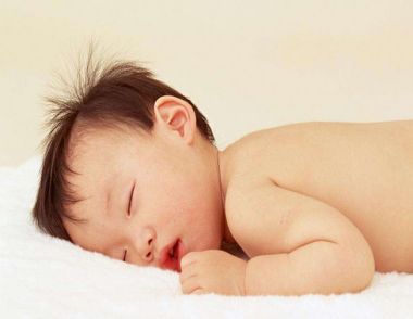 宝宝睡觉呼吸声大正常吗 宝宝睡觉呼吸声大是什么原因