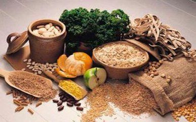 糖尿病患者不宜吃哪些食物  糖尿病吃什么水果好