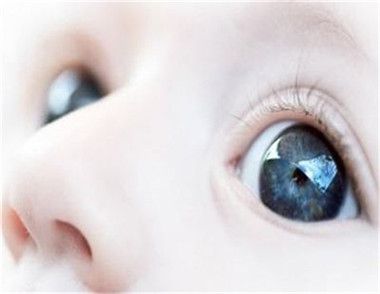 青光眼的早期症状有哪些 怎么预防青光眼