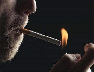 肺癌有哪些症状 肺癌产生的原因有哪些