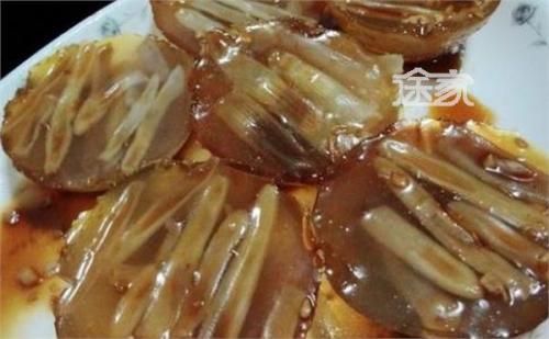 土笋冻是哪里的特产  土笋冻吃了有什么作用