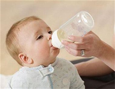 春天给宝宝断奶应该注意是什么 如何正确的给宝宝断奶
