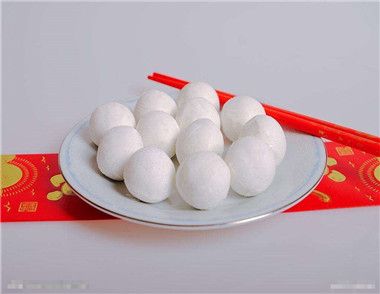 煮汤圆是热水下锅还是冷水下锅 速冻汤圆为什么会裂开
