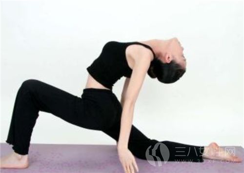 瘦腿瑜伽主要简单动作有哪些.png