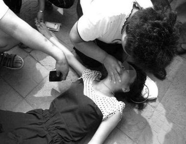 女子遇婚闹摔昏迷是什么情况 过度婚闹还属于习俗吗