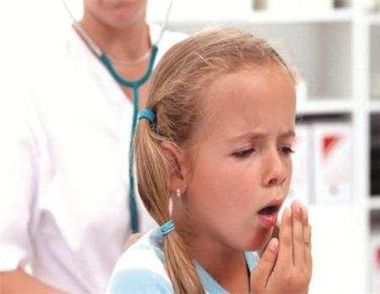 川贝枇杷膏不能和什么药一起吃 轻度咳嗽需要用药吗