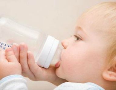 婴儿厌奶期多长时间 婴儿厌奶的原因有哪些