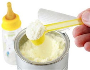 日本召回问题奶粉是怎么回事 选择奶粉要注意什么