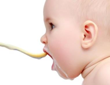 ​婴儿缺钙的表现有哪些 婴儿缺钙的危害是什么
