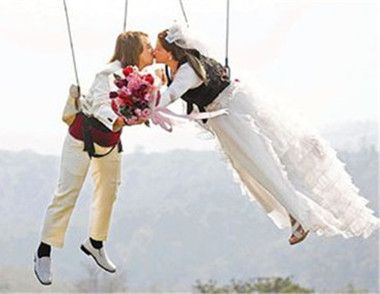 举办一场空中婚礼多少钱 空中婚礼的流程是怎么样的