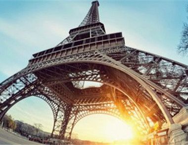 ​去法国巴黎度蜜月大概多少钱 巴黎有哪些度蜜月必去景点