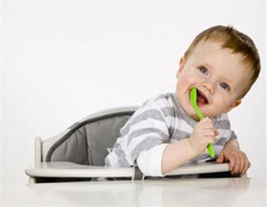 宝宝应该怎么补钙  宝宝选钙的三大标准是什么