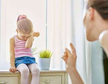 孩子犯錯怎麼辦 怎樣和孩子溝通